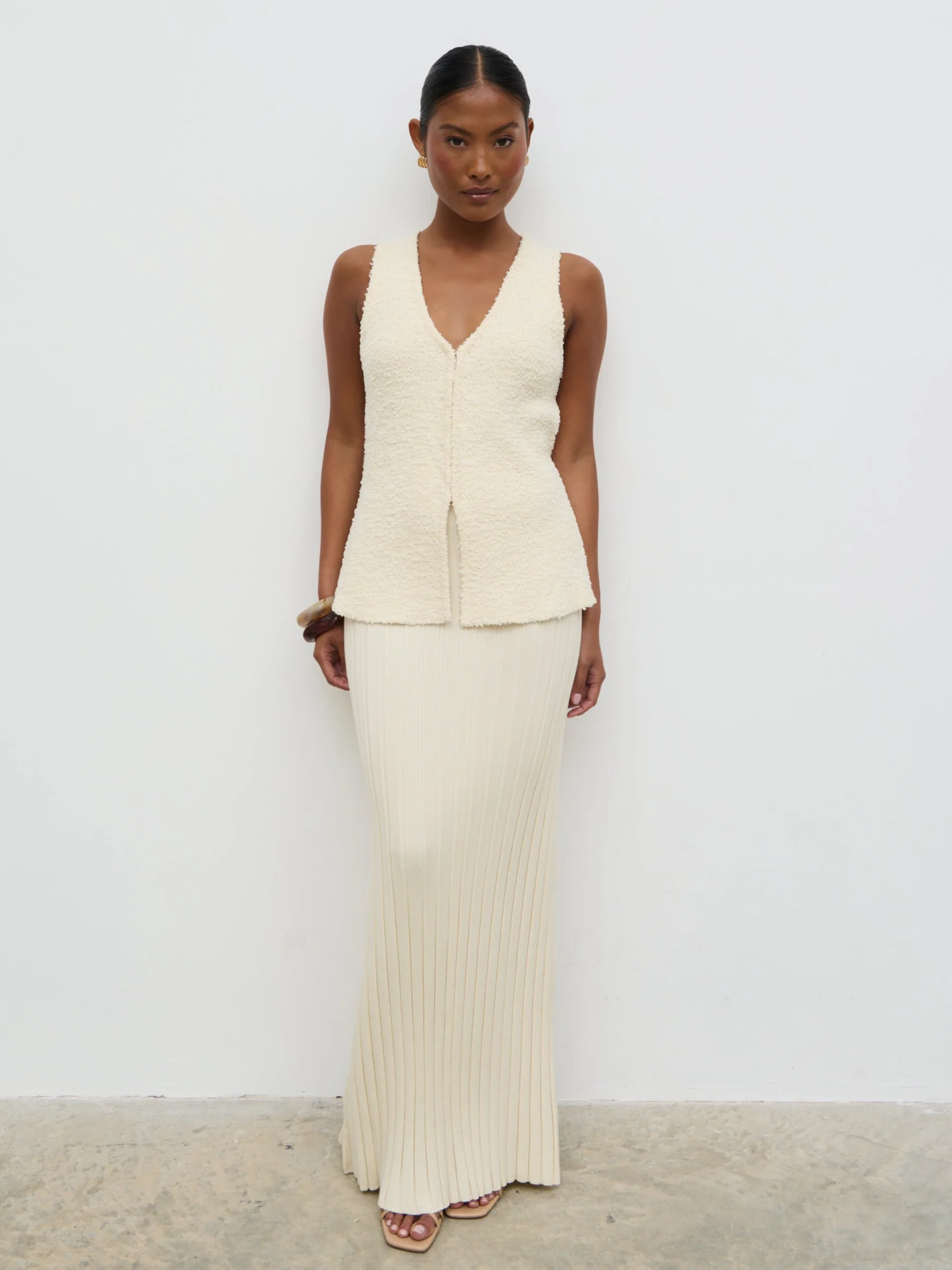 Alma Pleated Knit Maxi Skirt - Cream