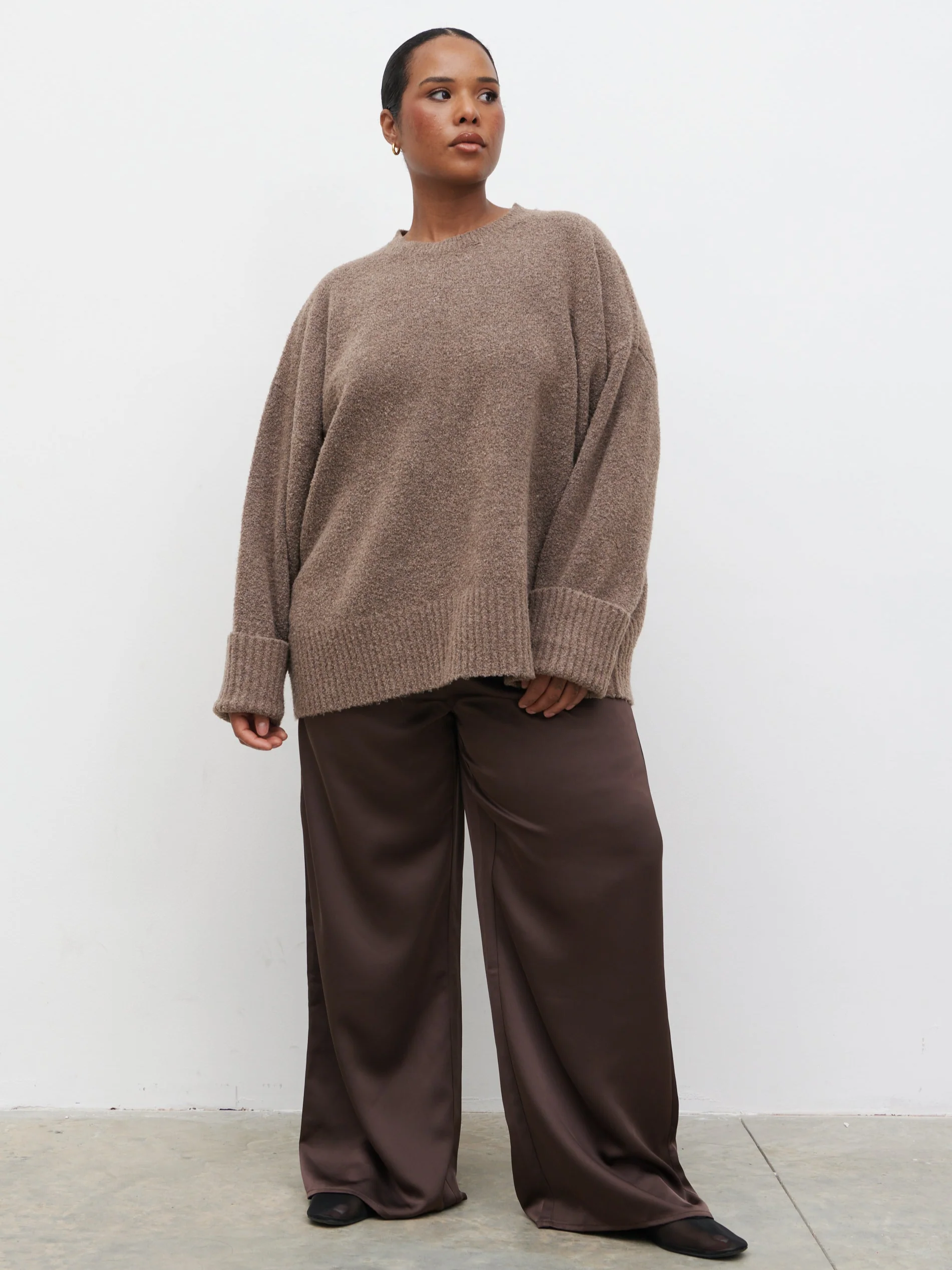 Breya Satin Drawstring Trousers Curve - Chocolate Brown