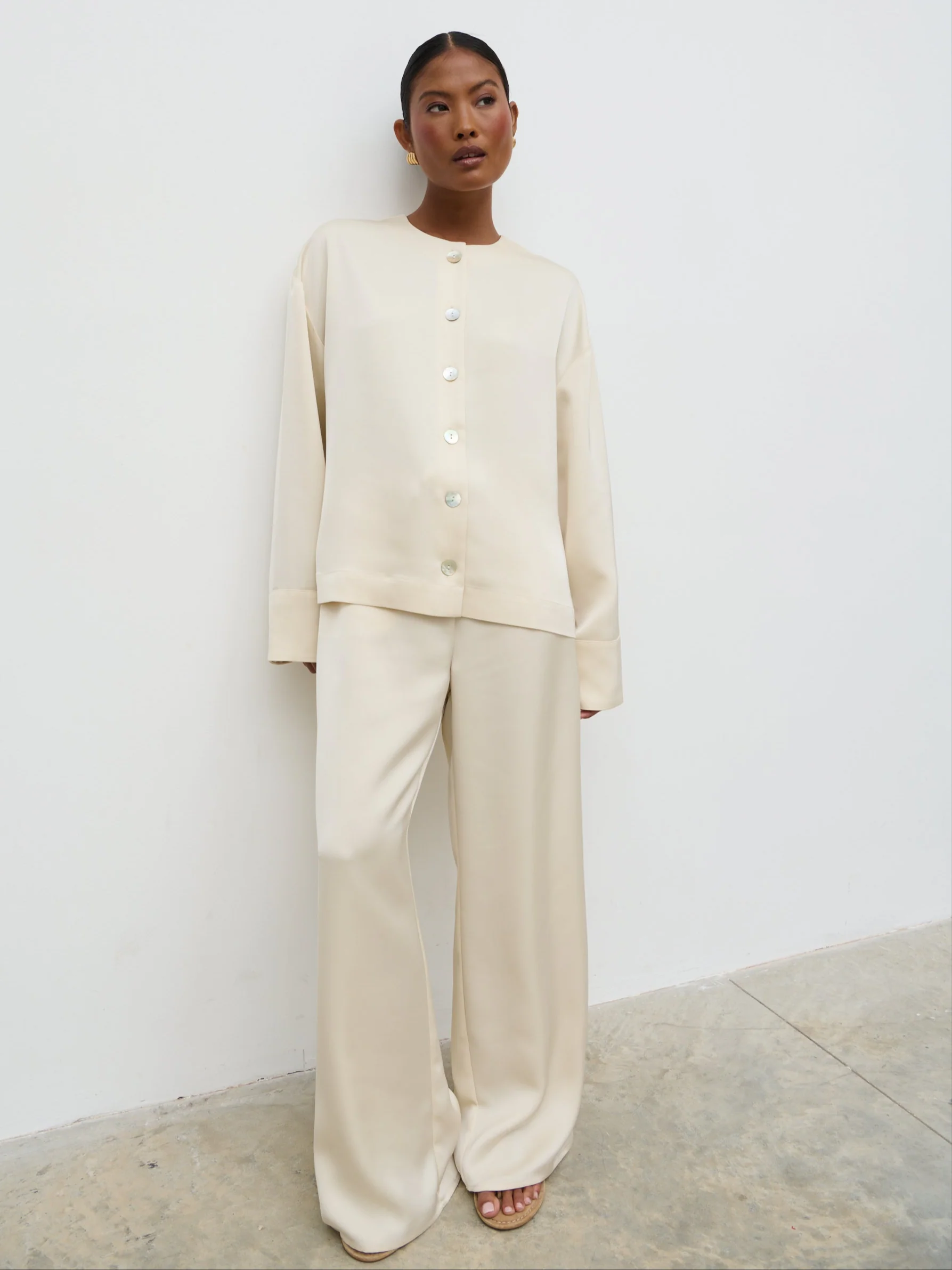 Dua Satin Button Blouse - Oyster
