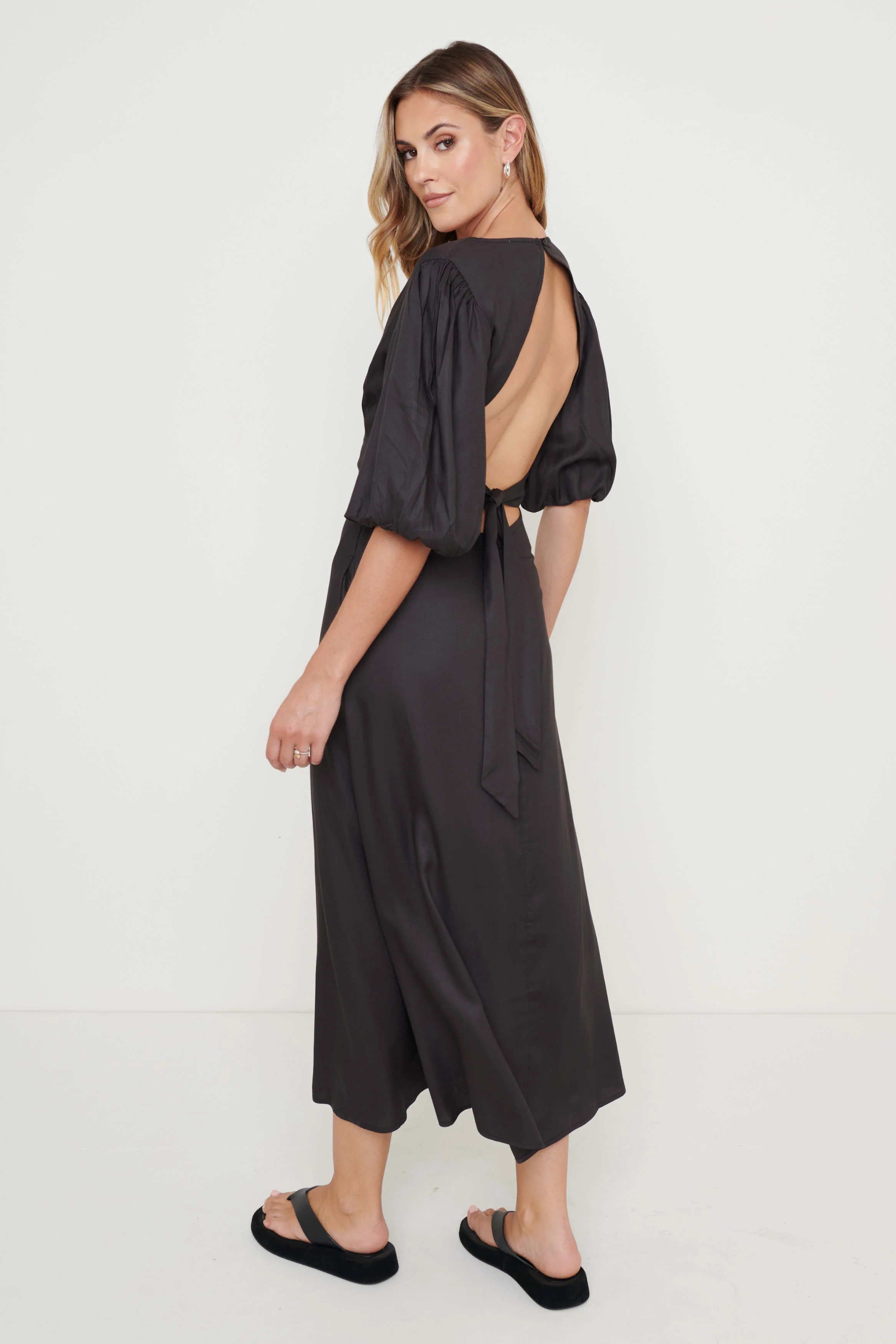 Jeanelle Puff Sleeve Backless Dress - Black