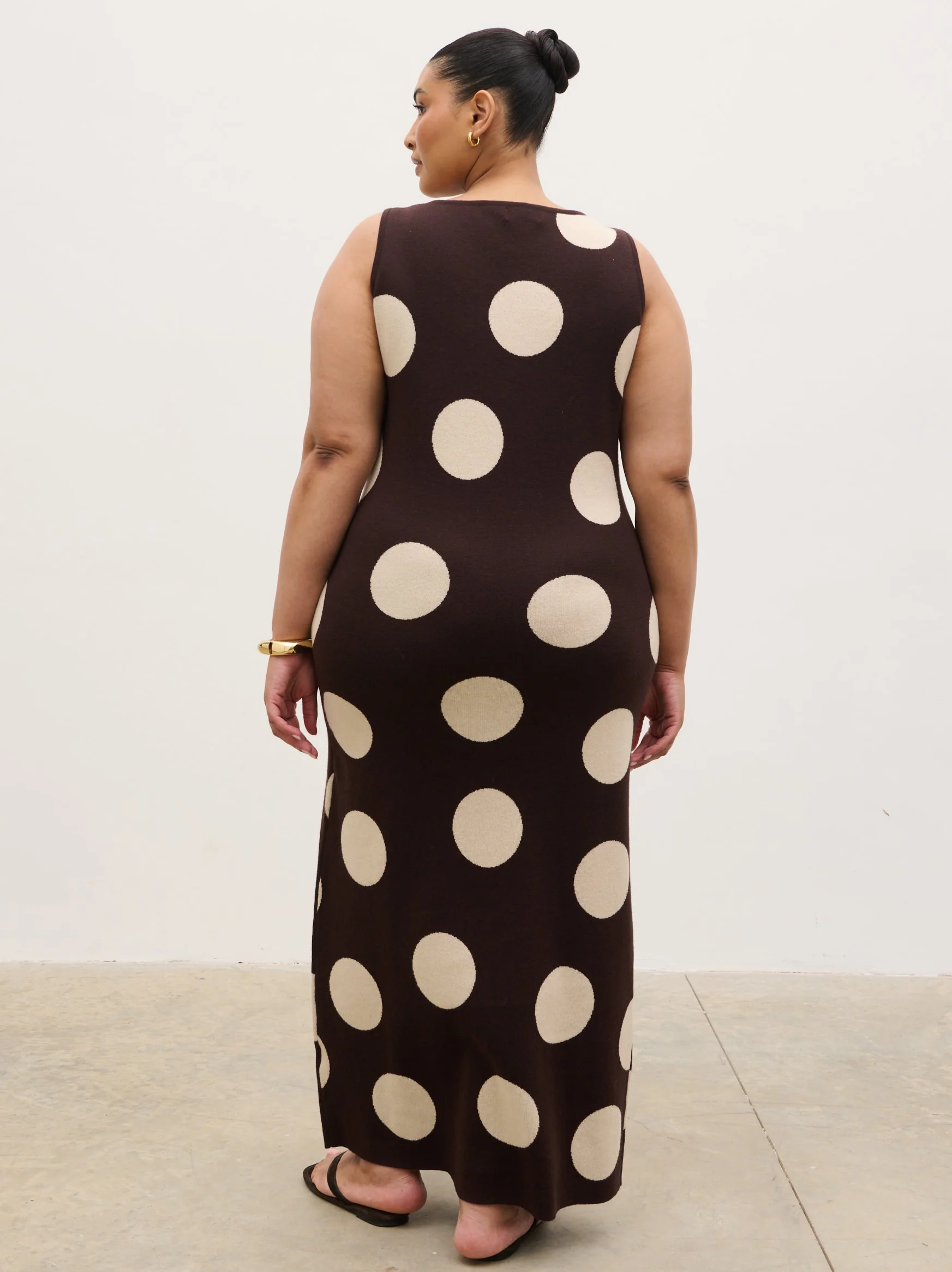 Sarover Polka Dot Maxi Knit Dress Curve - Chocolate and Cream - Image 5