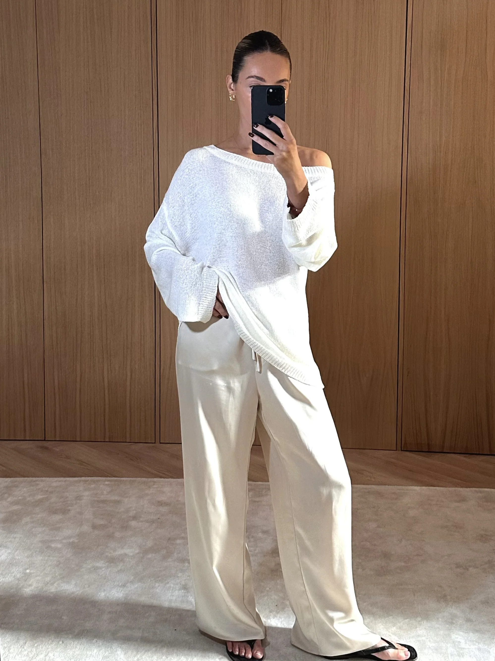 Zelia Fine Knit Off Shoulder Jumper - stone